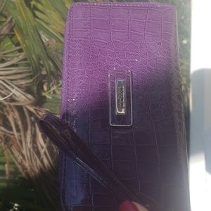 ❤KENNETH COLE REACTION WRISTLET